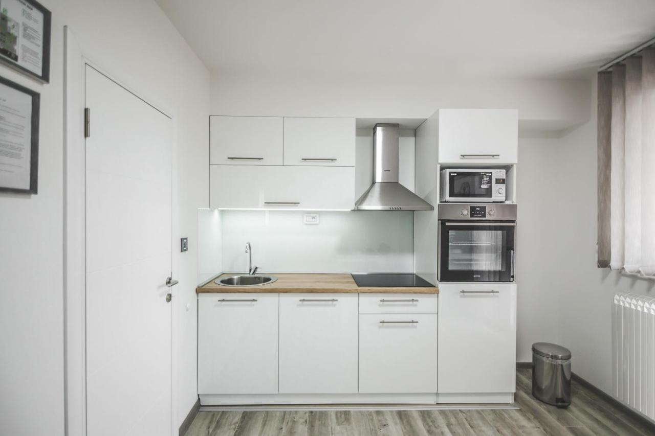 Kristal Apartmani Аранджеловац Екстериор снимка